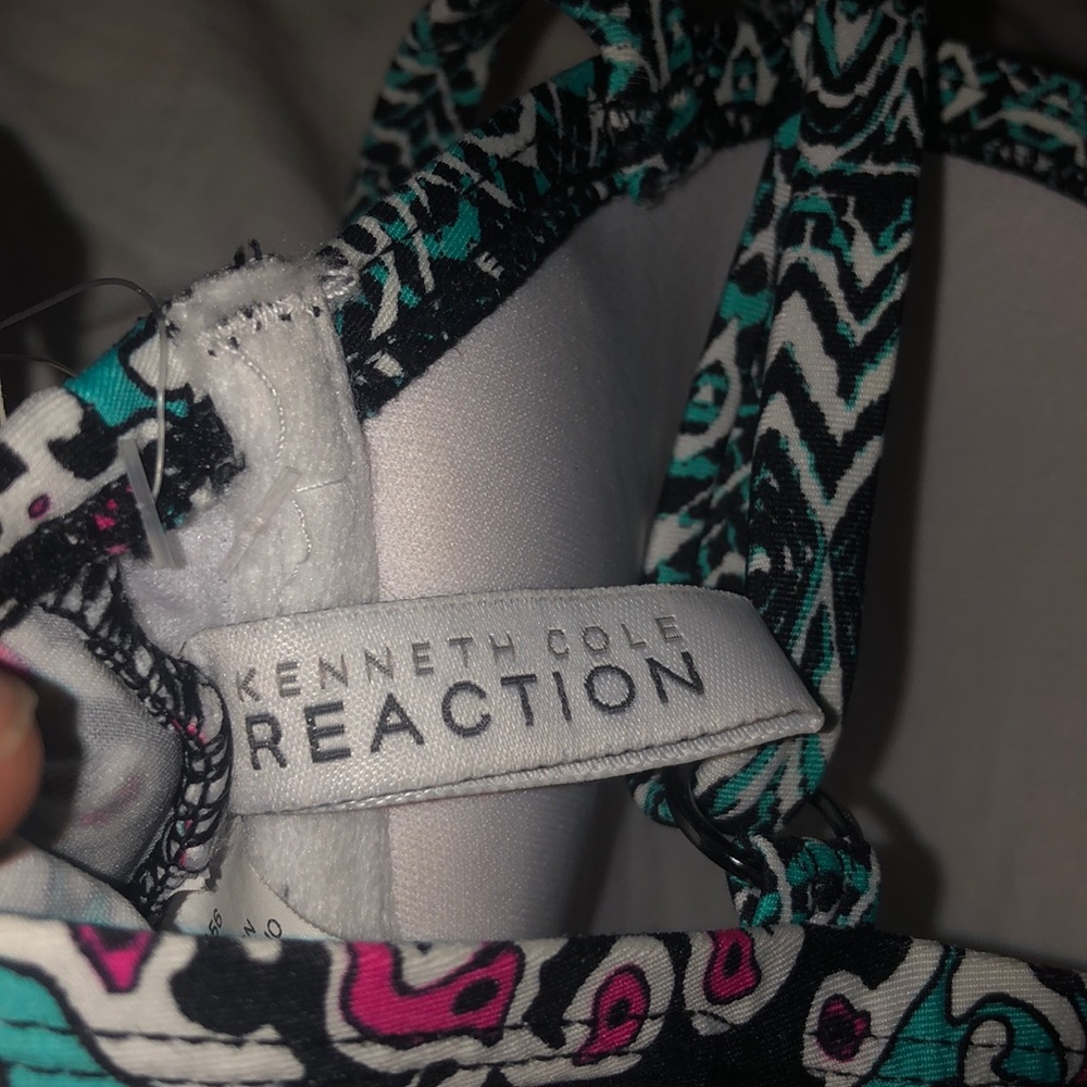 Patterned Bikini Top - Picture 4 of 4